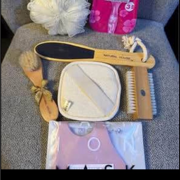 Personal Care Soleil Razor Mask Beauty Skincare lot - Picture 2 of 3